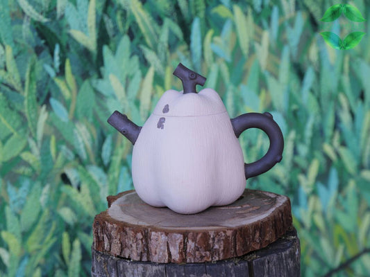 Golden Pear Teapot